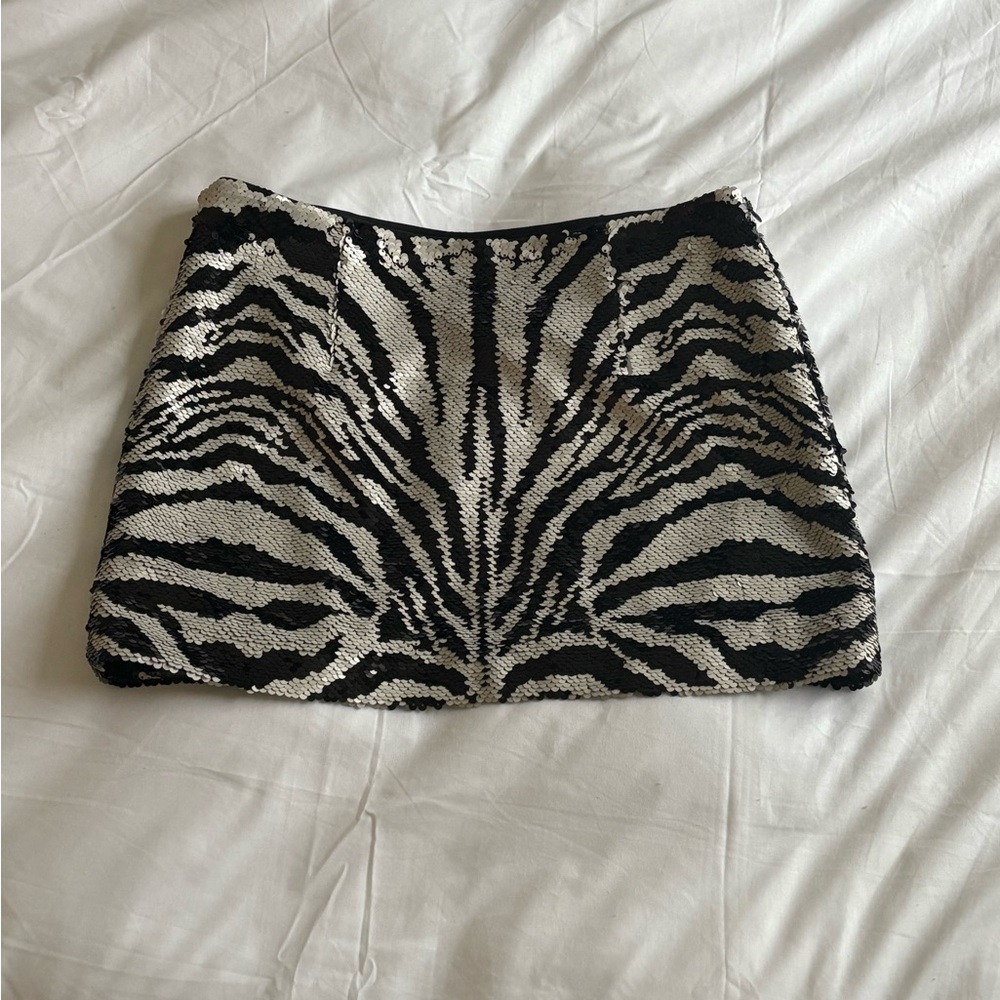 Cinq à Sept Black and White Sequin Pencil Skirt
